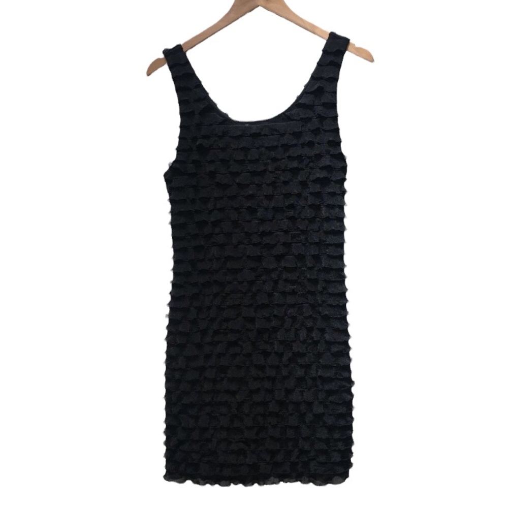 FOREVER 21 little black dress
